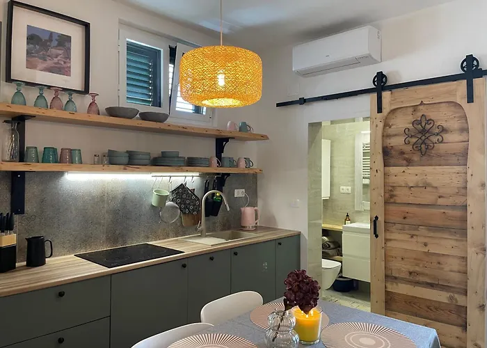 Ponta Planika 19 דירה *